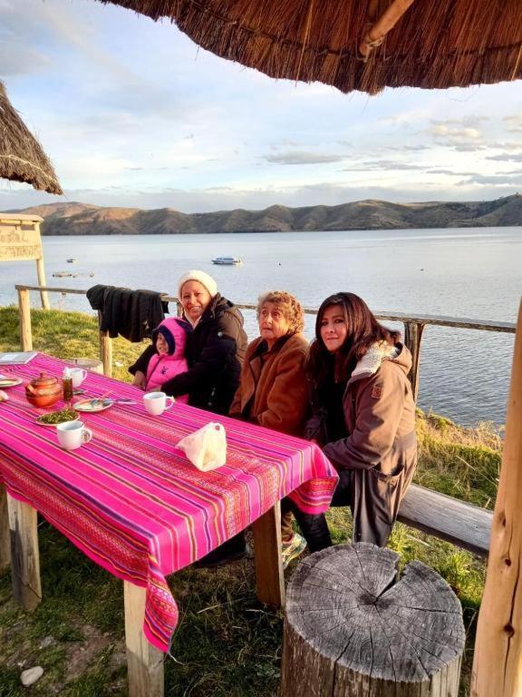 Hotel Hostal Luna Del Titikaka En Isla De La Luna Bolivia Esterno foto